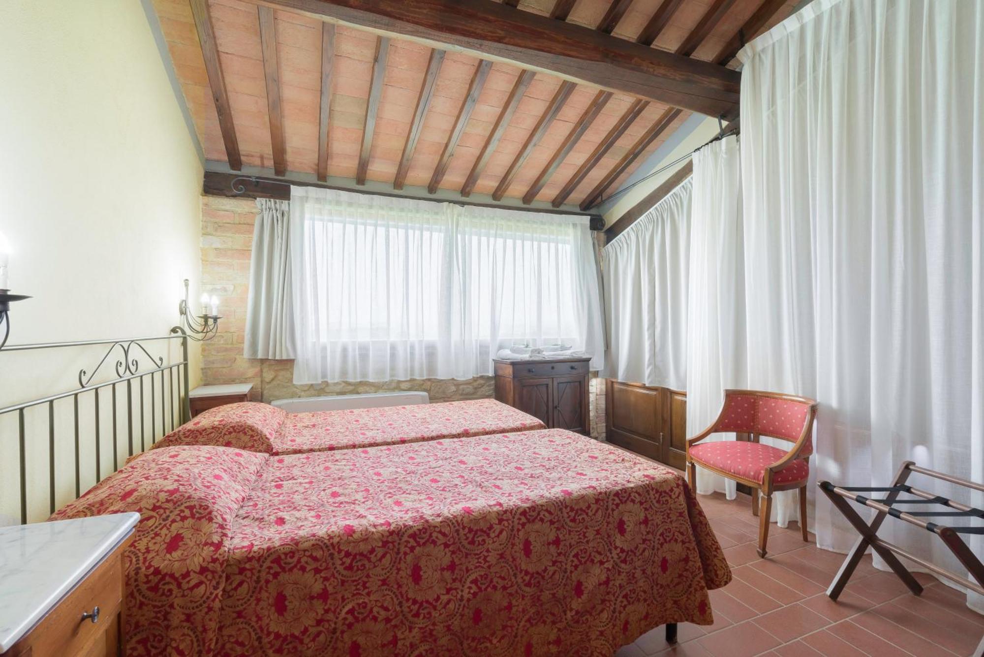 Santo Pietro Resort Сан-Джиминьяно Экстерьер фото