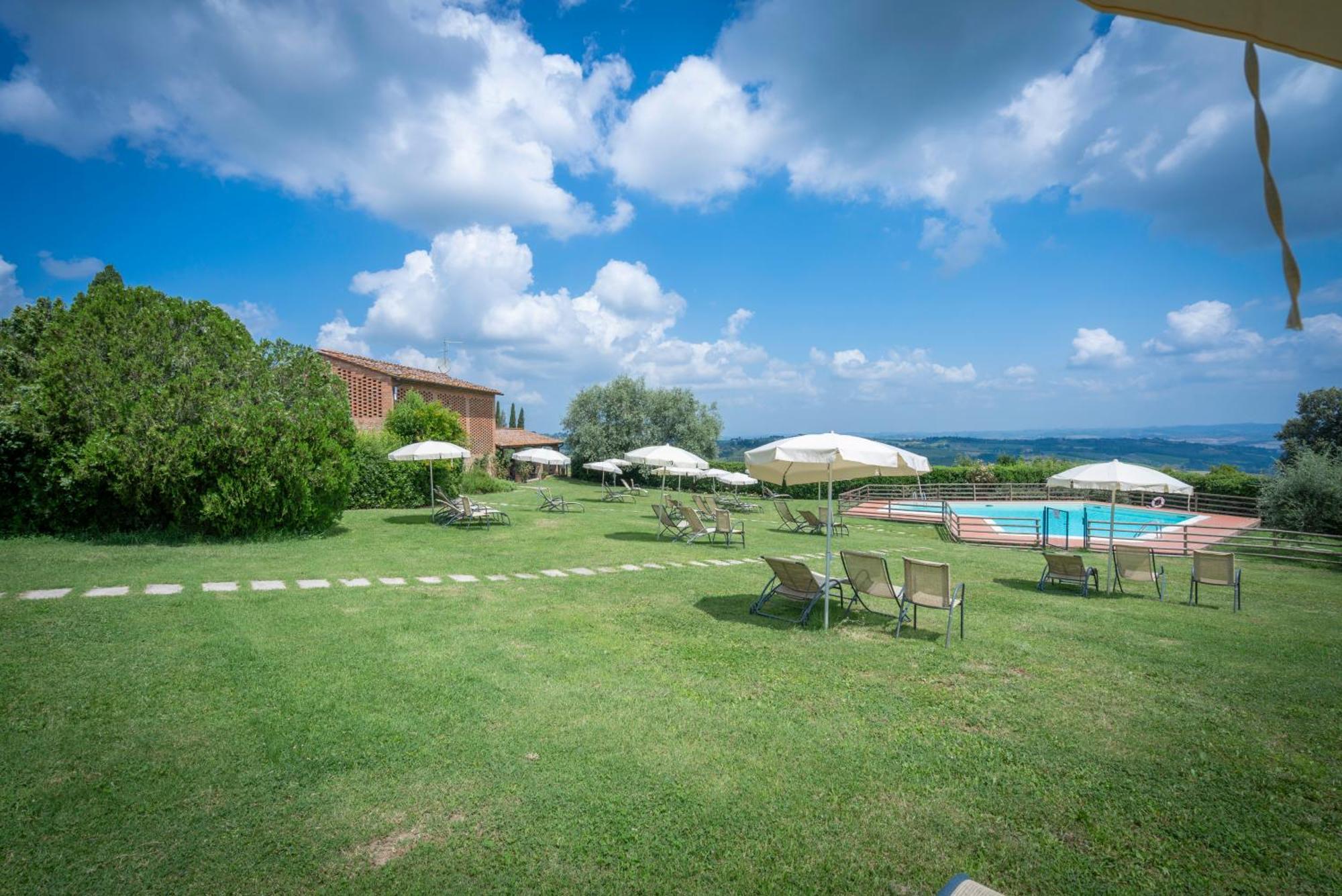 Santo Pietro Resort Сан-Джиминьяно Экстерьер фото